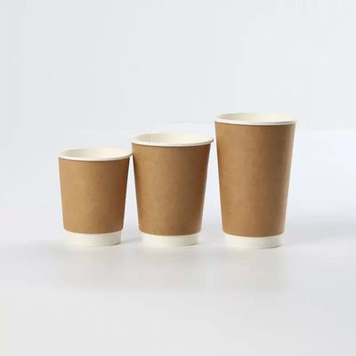 컬러 특징 Eco 재료를 싸는 테이크아웃식음식 일회용 커피 종이컵 커스텀 로고 인쇄된 버릴 수 있는 주문 제작된 스타일